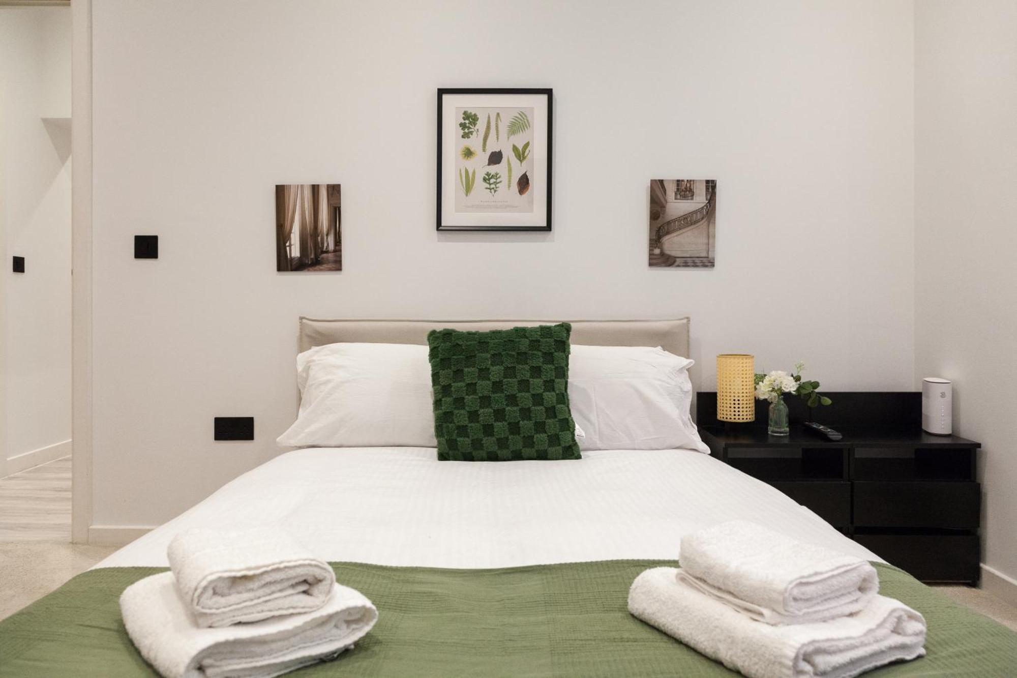 Grand Central Flat - Perfect For Families - Contractors - Professionals - Long Stay Rates Available Apartment Leeds (West Yorkshire)