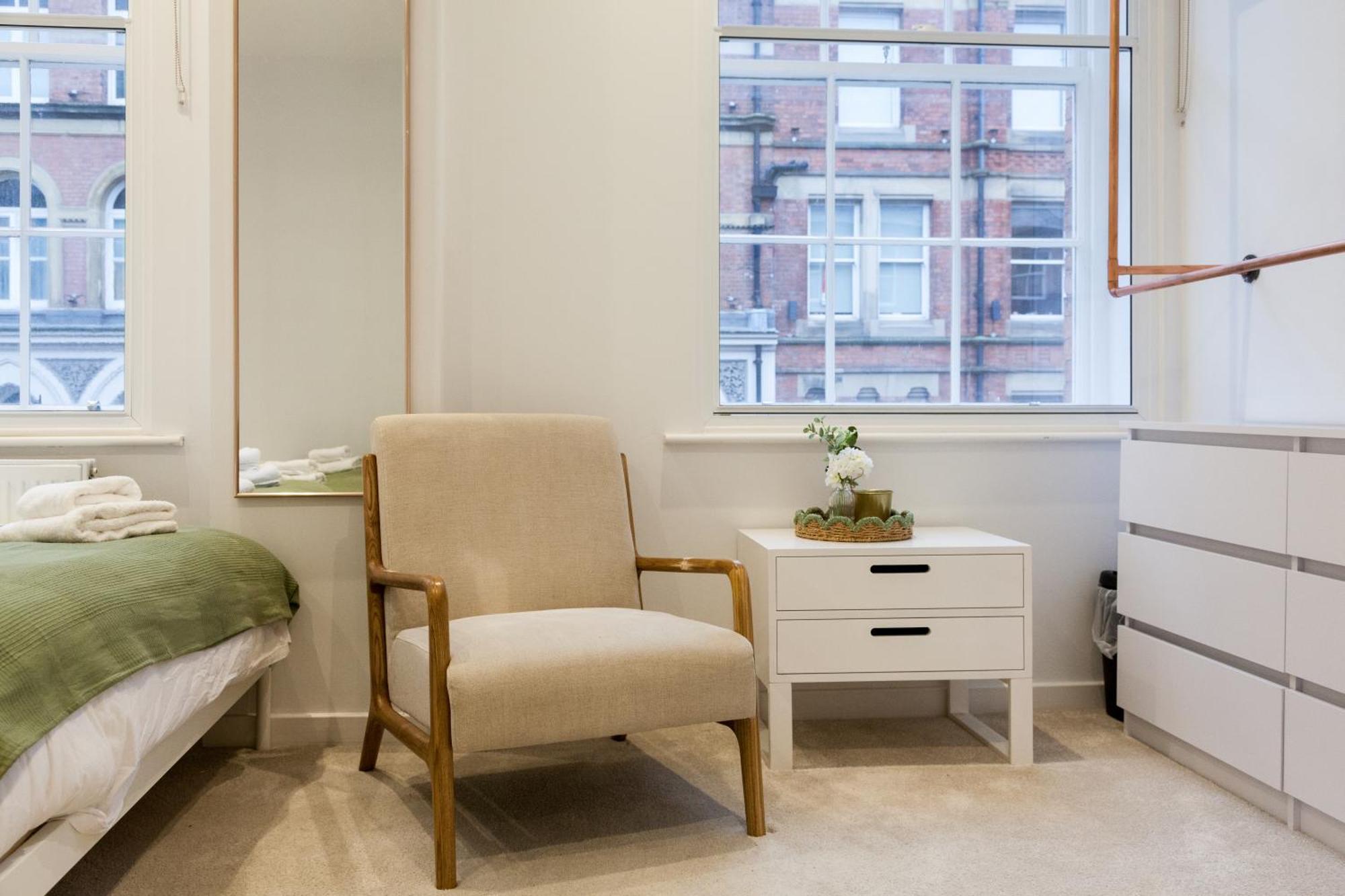 Grand Central Flat - Perfect For Families - Contractors - Professionals - Long Stay Rates Available * Leeds (West Yorkshire)