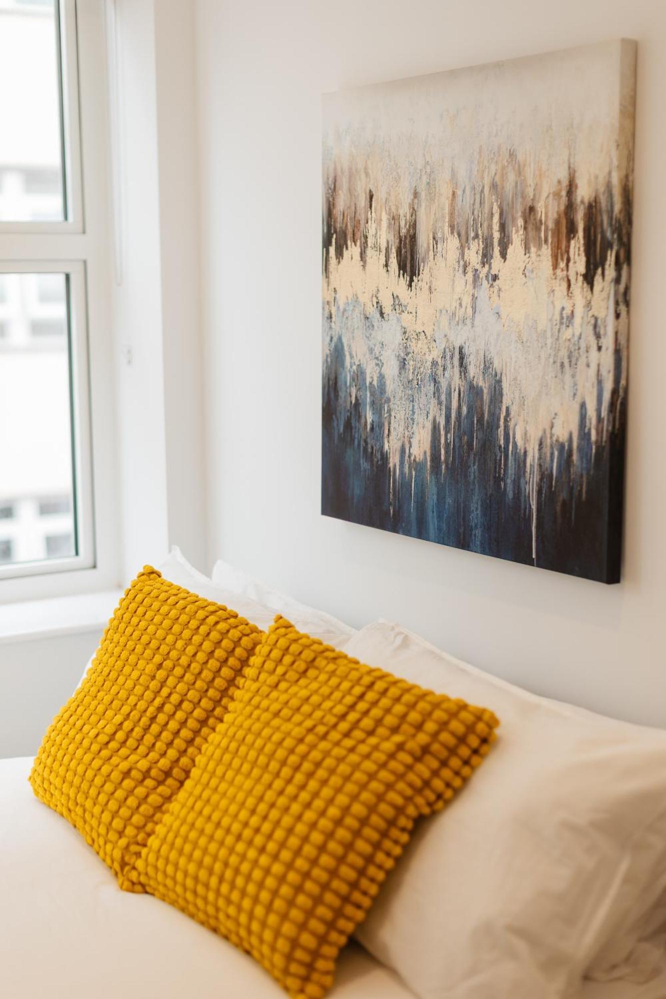 Grand Central Flat - Perfect For Families - Contractors - Professionals - Long Stay Rates Available Leeds (West Yorkshire)